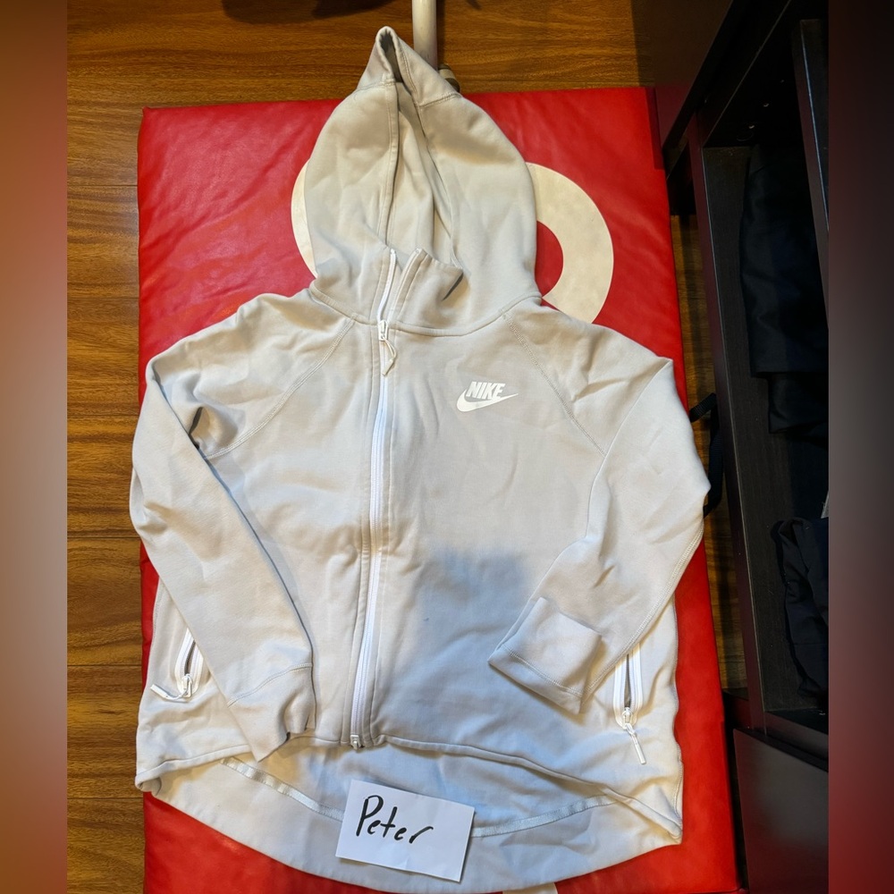 Nike Women’s Jacket size Medium